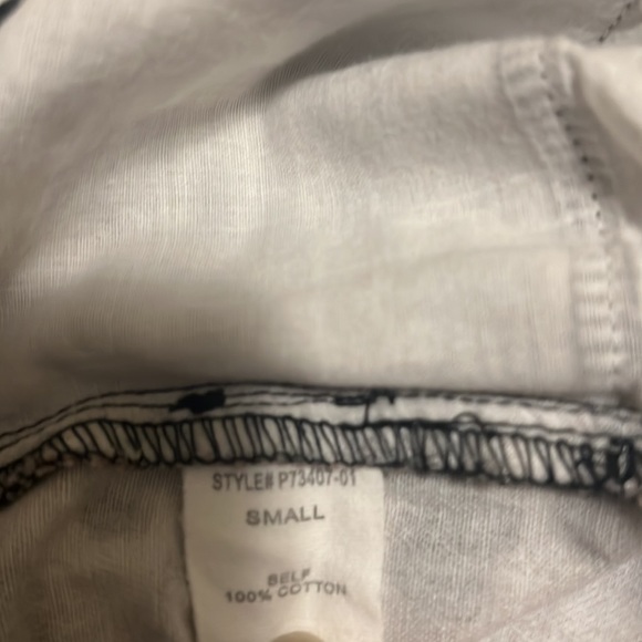 Women’s PEACH LOVE, 100% Cotton, Leopard Print, 5-Pocket Shorts, Size Small - Picture 5 of 5